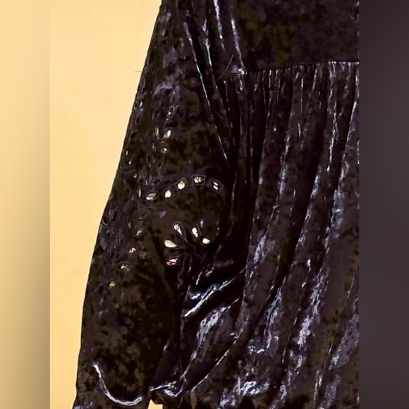 NWT Velvet Bomber Jacket - Picture 8 of 10